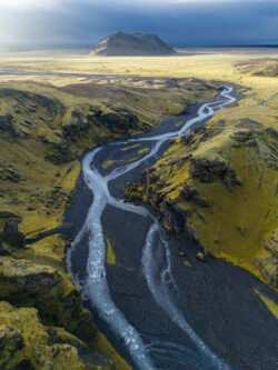 default Fiumi glaciali ripresi dal drone all'interno dell' Islanda, Fotografia di Paesaggio